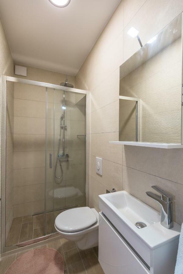 Acoustic Apartment Makarska Exterior photo