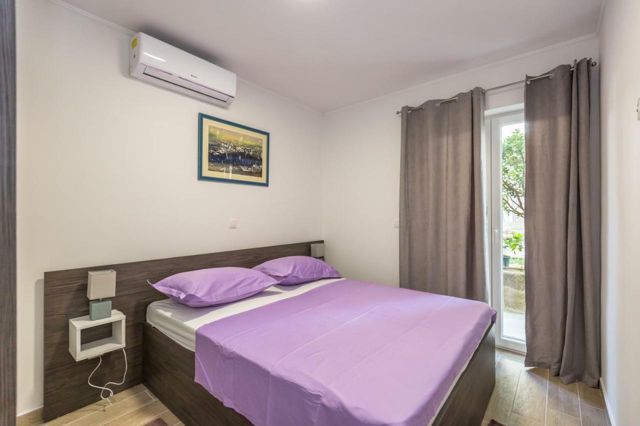 Acoustic Apartment Makarska Exterior photo